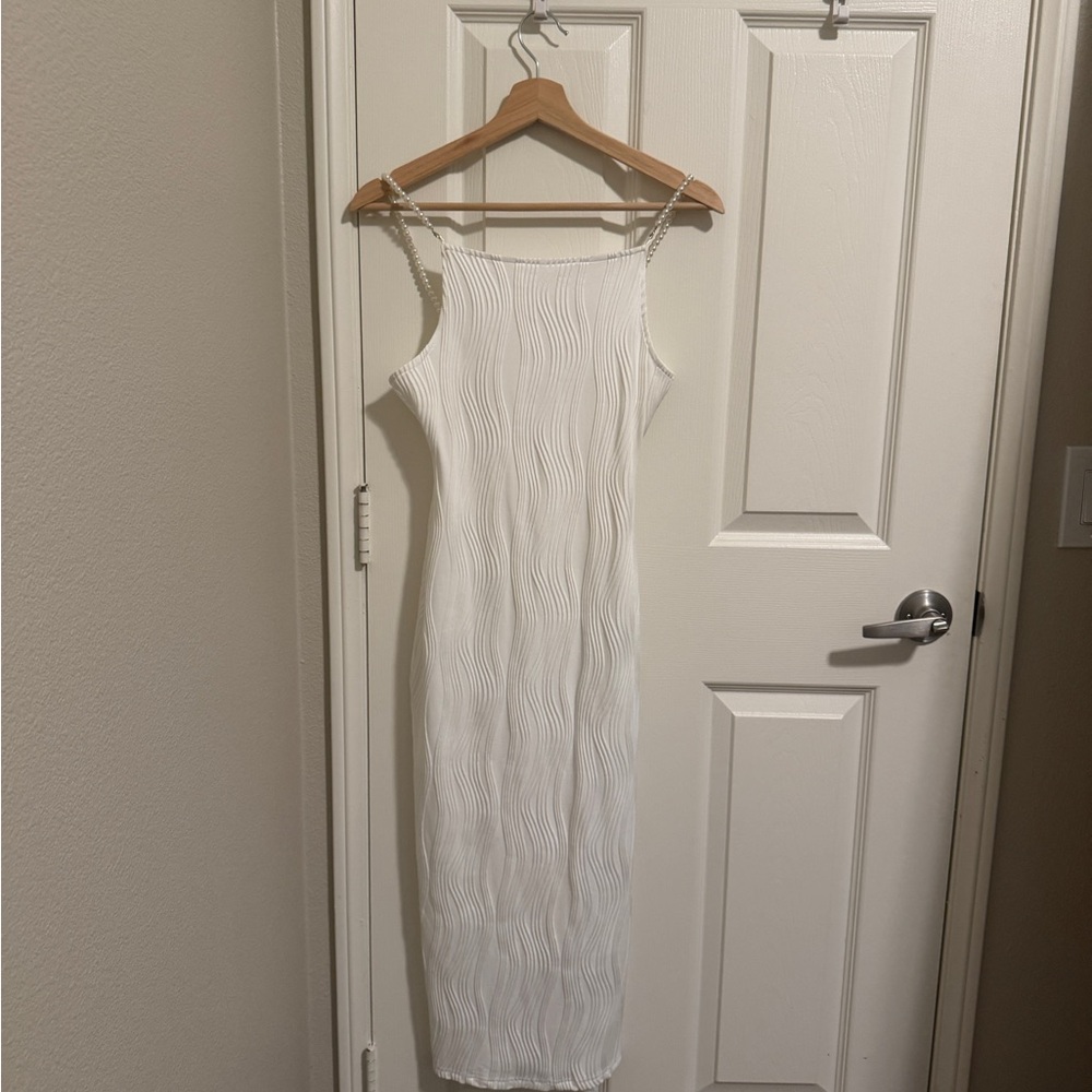 RIHOAS White Textured Midi Dress